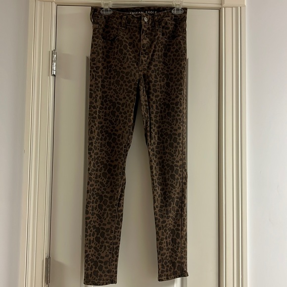 American Eagle Cheetah Print Jeggings - Picture 2 of 3